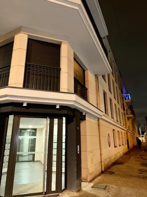 Cosy Appartement Jo Paris 2024 Le Blanc-Mesnil 0*,  France